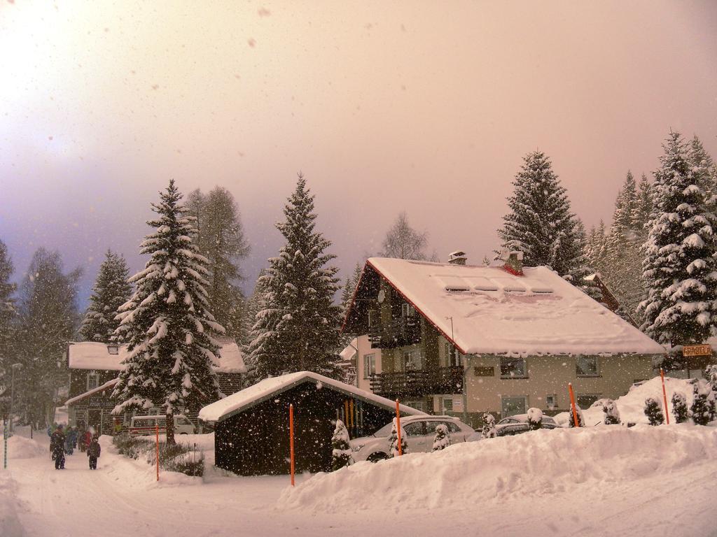 Pension Arabela Bed and Breakfast Harrachov Exterior foto